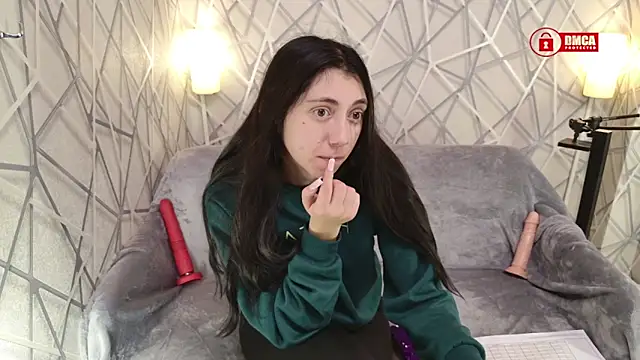 Charming LIA online show from December 2025 05:10:02 PM