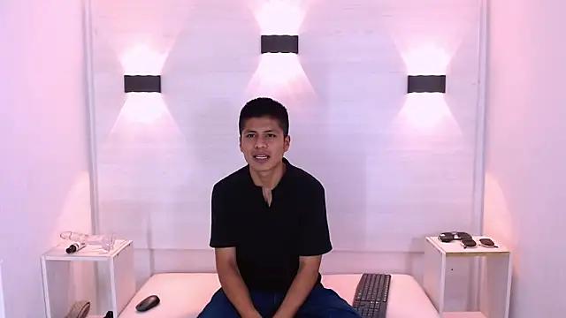 marcus hans  online show from October 2025 12:28:02 PM