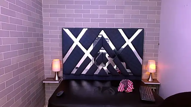 marcus hans  online show from November 2025 06:53:02 PM