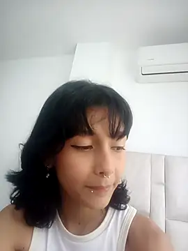 xoxo milk online show from September 2025 06:09:02 PM