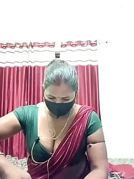 Snapshot of School_medam chatting on November 2025 04:51:02 PM School medam online show from November 2025 04:51:02 PM