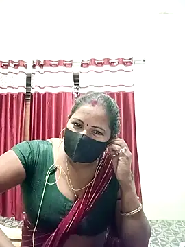 Snapshot of School_medam chatting on November 2025 04:17:02 PM School medam online show from November 2025 04:17:02 PM