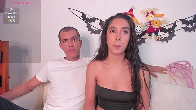 jazmin aladdin online show from October 2025 11:27:01 PM