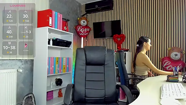 OfficeGirls online show from June 2026 06:09:01 PM