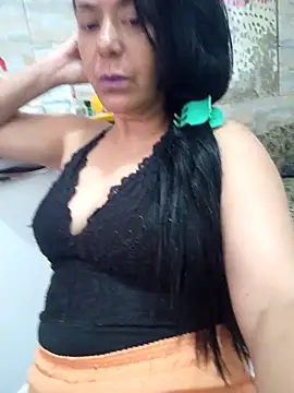 lucineia7 online show from November 2025 08:49:01 PM