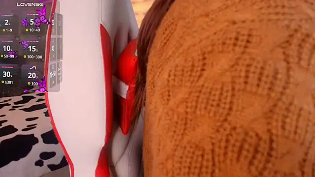 TahiyaMuley  online show from November 2025 06:41:02 PM