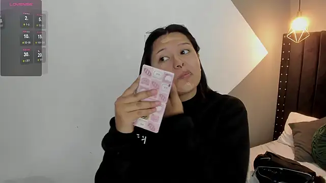 Snapshot of mayukim chatting on November 2025 11:21:02 AM mayukim online show from November 2025 11:21:02 AM