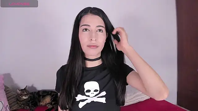 Snapshot of ScarlettRosetti chatting on May 2026 01:33:01 AM ScarlettRosetti online show from May 2026 01:33:01 AM