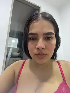 Valery lux16 online show from February 2026 03:26:02 PM