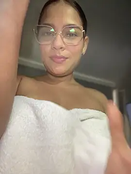 Valery lux16 online show from February 2026 03:01:01 PM