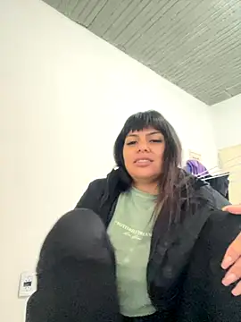 Bulma04 online show from October 2025 05:15:02 PM