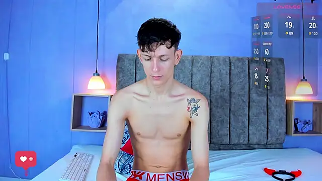 Bianca Ethan online show from October 2025 11:52:02 AM