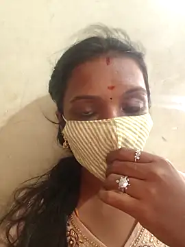Snapshot of Tamil_Swathi chatting on June 2026 05:42:02 AM Tamil Swathi online show from June 2026 05:42:02 AM