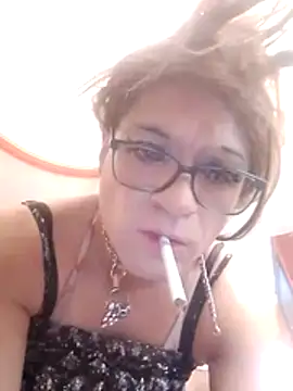 transreyna online show from February 2026 04:16:02 PM