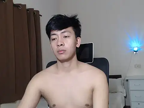 Snapshot of niel_cumshow chatting on November 2025 01:18:02 AM niel cumshow online show from November 2025 01:18:02 AM