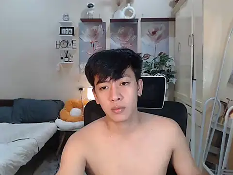 Snapshot of niel_cumshow chatting on November 2025 06:19:02 AM niel cumshow online show from November 2025 06:19:02 AM