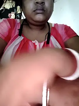 Deborbhavi222 online show from May 2026 01:47:02 AM