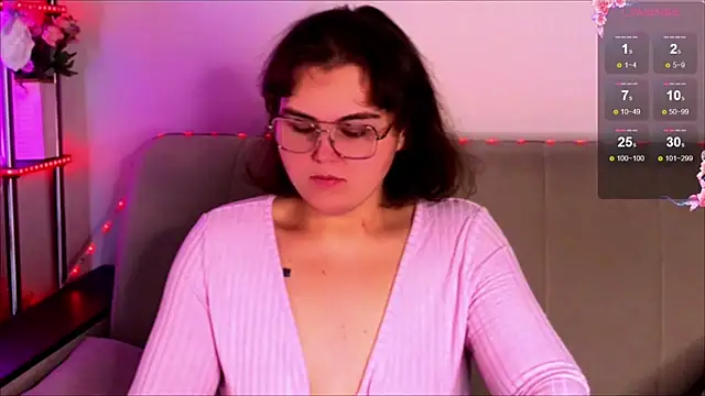  online show from October 2025 03:23:02 AM