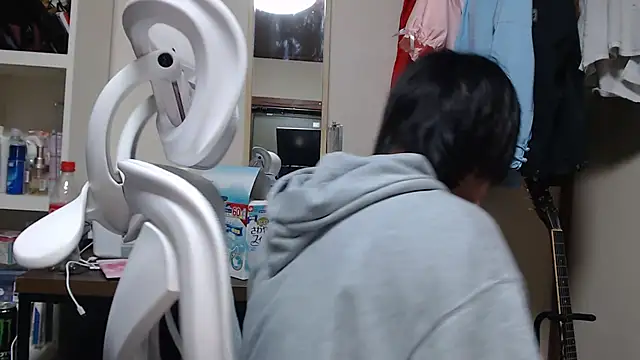 nuu1 221 online show from November 2025 11:15:01 PM