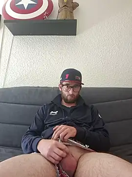 nymphomaniecouple online show from April 2026 09:49:01 AM