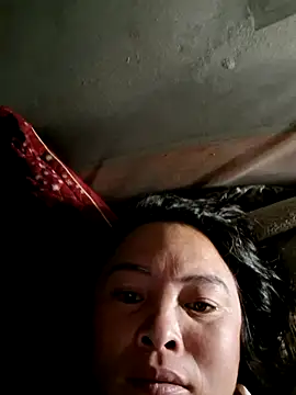 xuxulovezz online show from November 2025 11:07:02 PM