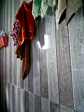 helenzz online show from November 2025 02:20:01 AM