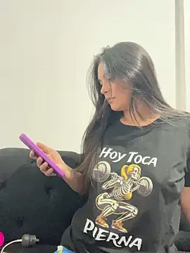 Snapshot of Selene_Wings22 chatting on October 2025 12:19:01 AM Selene Wings22 online show from October 2025 12:19:01 AM