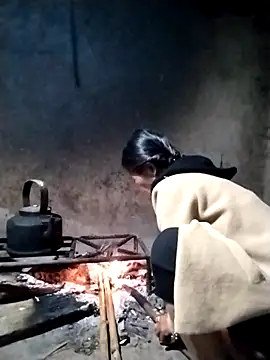 abigail-00 online show from December 2025 09:34:02 PM