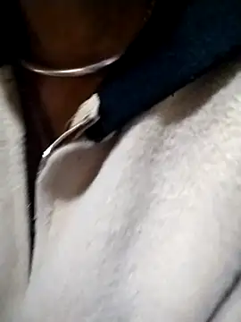 abigail-00 online show from January 2026 01:38:01 PM