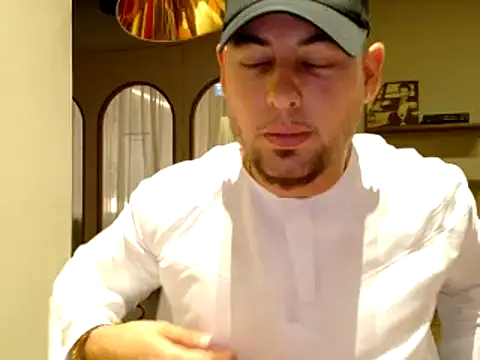 maximus888A online show from September 2025 04:21:01 PM