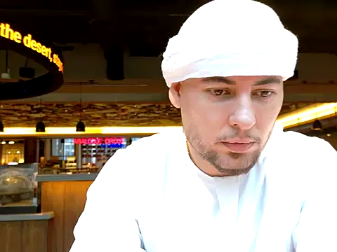 maximus888A online show from September 2025 12:43:01 PM