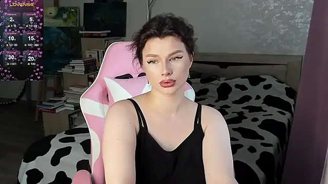 Snapshot of bbJ_one chatting on July 2026 08:38:01 AM bbJ one online show from July 2026 08:38:01 AM