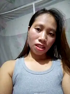 ruby-00 online show from October 2025 10:43:02 PM