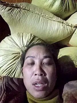 Snapshot of vtmbae chatting on February 2026 10:26:01 PM vtmbae online show from February 2026 10:26:01 PM