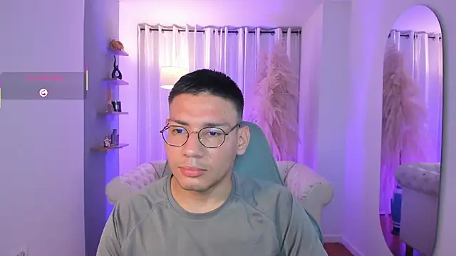 Snapshot of marcuswildx chatting on September 2025 12:18:01 PM marcuswildx online show from September 2025 12:18:01 PM