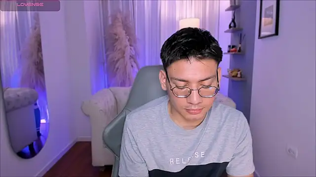 Snapshot of marcuswildx chatting on December 2025 10:43:01 AM marcuswildx online show from December 2025 10:43:01 AM