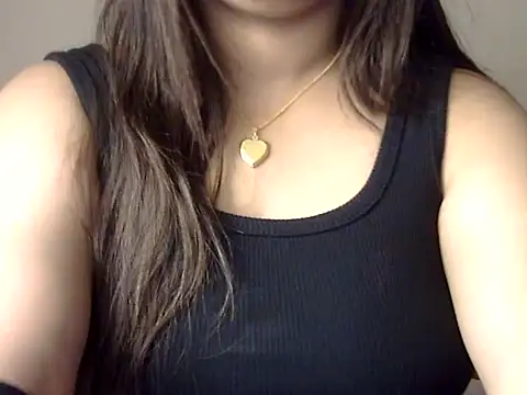 Aaliya02 online show from October 2025 04:57:02 AM