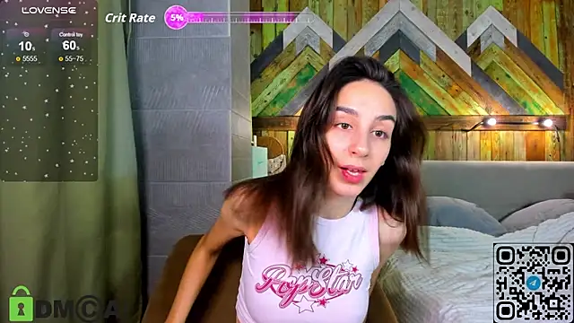 Elliizabeth online show from October 2025 05:44:01 PM