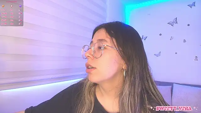 Snapshot of sweettvera chatting on July 2026 09:50:02 PM sweettvera online show from July 2026 09:50:02 PM