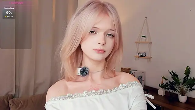 LaureMestler online show from February 2026 09:52:01 AM