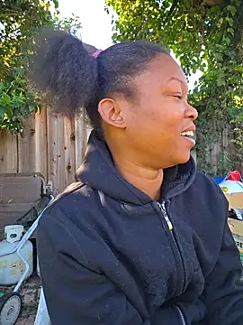 Snapshot of tokyobelle chatting on March 2026 04:13:01 PM tokyobelle online show from March 2026 04:13:01 PM