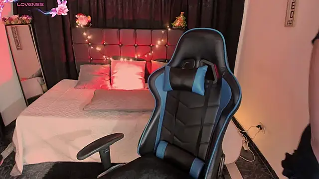 Hanna MA online show from December 2025 02:56:02 PM