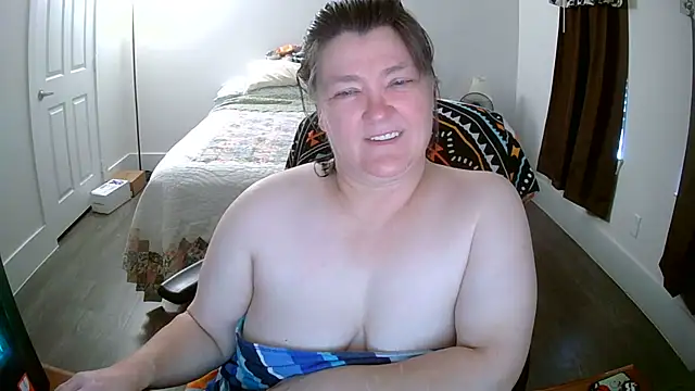 Buggy1965 online show from October 2025 03:02:02 PM