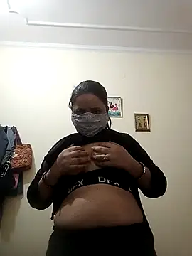 Cute-Purva online show from November 2025 10:47:02 AM