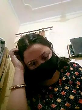 Cute-Purva online show from December 2025 03:03:01 AM