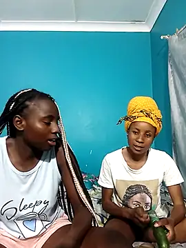 HotPetite 25 online show from January 2026 08:45:02 PM