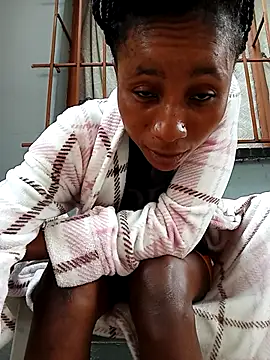 HotPetite 25 online show from January 2026 12:10:02 PM