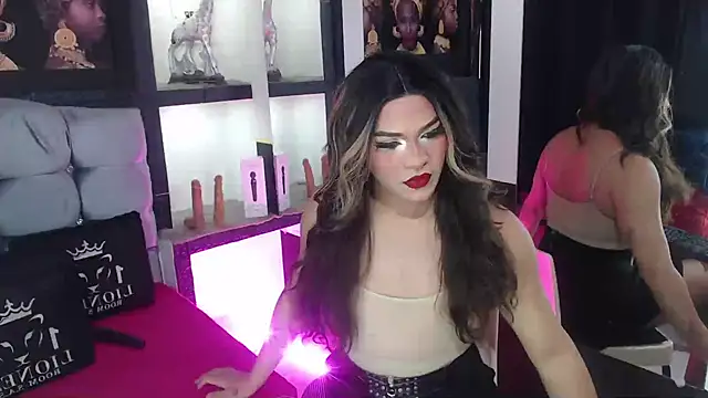 Sophia hott01 online show from October 2025 12:46:01 PM