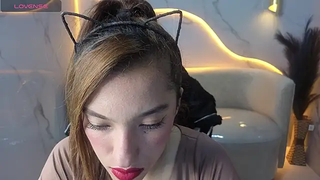 Skyler Gracee Tx online show from October 2025 12:56:02 PM