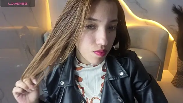 Skyler Gracee Tx online show from October 2025 12:51:01 PM